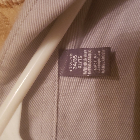 VAN HEUSEN Long Sleeve Dress Shirt - Picture 4 of 5